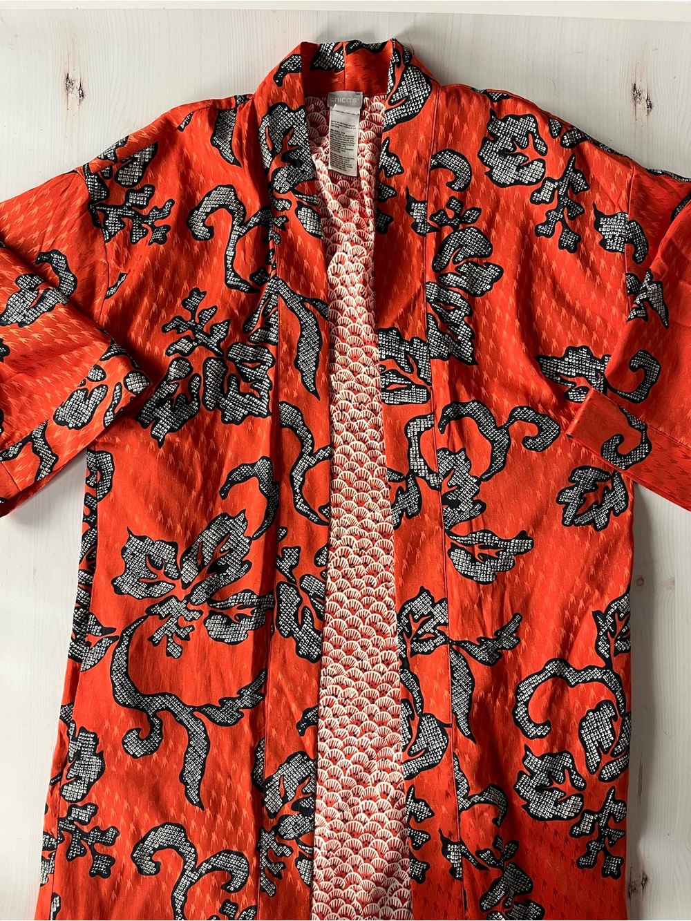 Orient Bliss Kimono